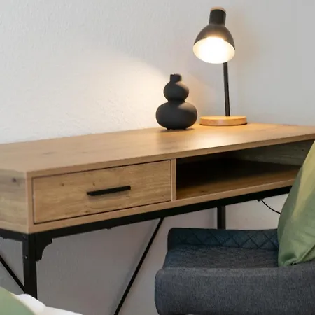 Livesto Easycrew - 3 Modern Tv, Wifi, Kitchen, Parking דירה *
